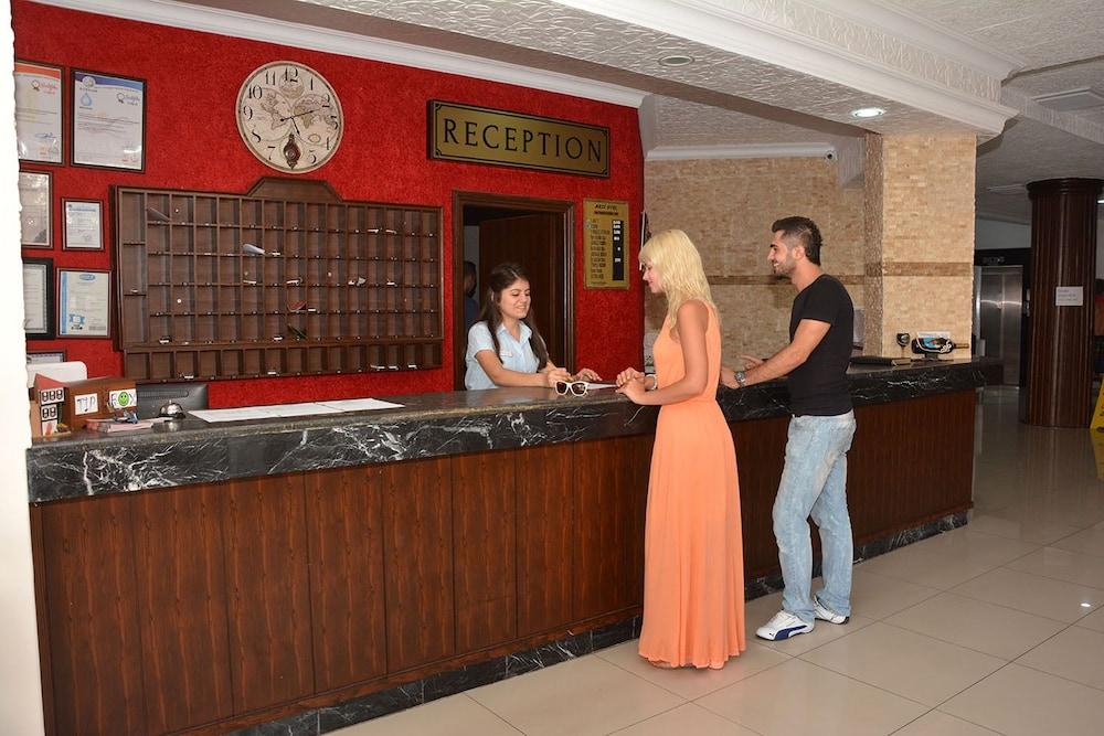 Arsi Hotell 4*